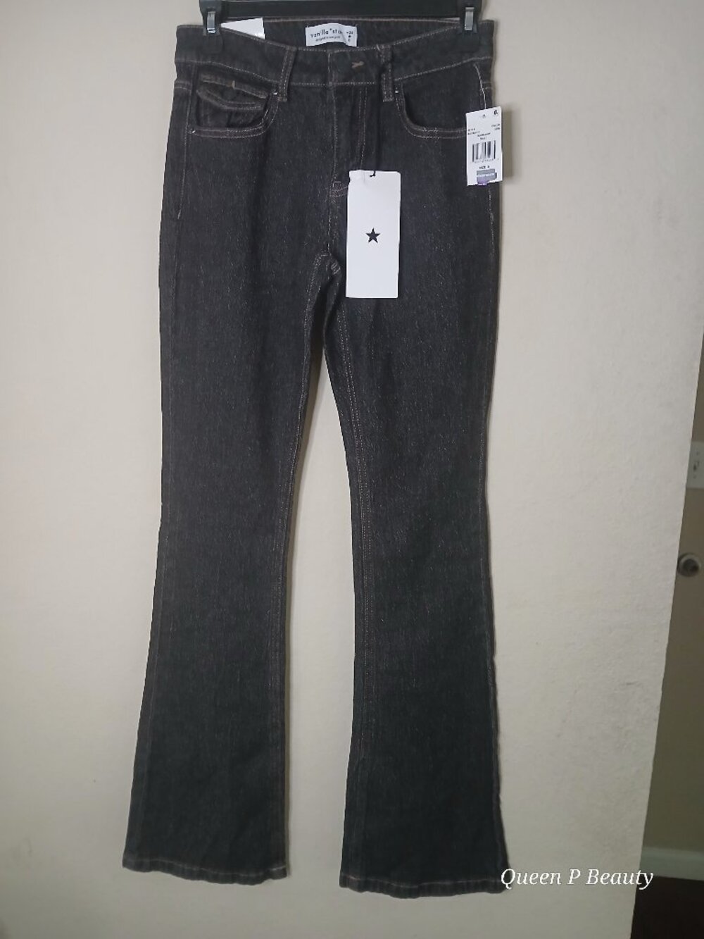 NWT Vanilla Star Dark Wash High Rise Flare Leg Jeans